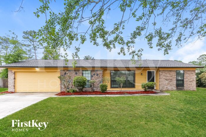 Primary Photo - 2462 Ridgecrest Ave