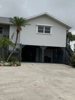 Building Photo - 17324 Whitewater Ct