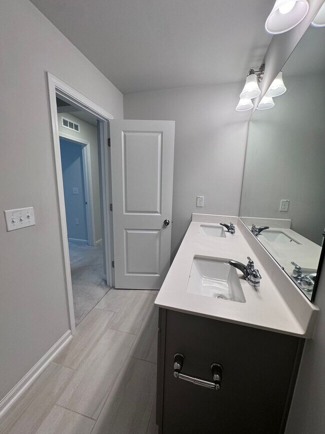 Building Photo - Charming 3 Bedroom Home Located In Wake Forest NC!!!