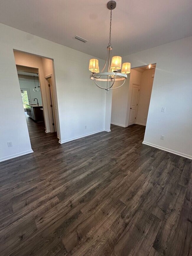 Building Photo - NEW CONSTRUCTION 4BD/2.5 Home in Stonebrid...