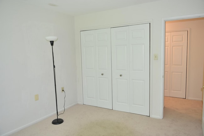 Building Photo - 4360 Ivymount Ct