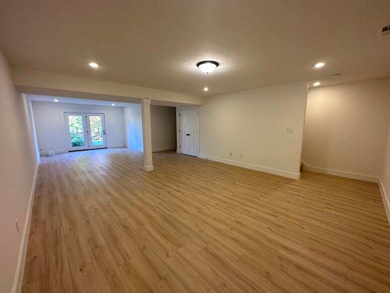 Building Photo - 3525 S Wickens St