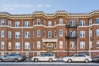 Building Photo - 205 E 30th St