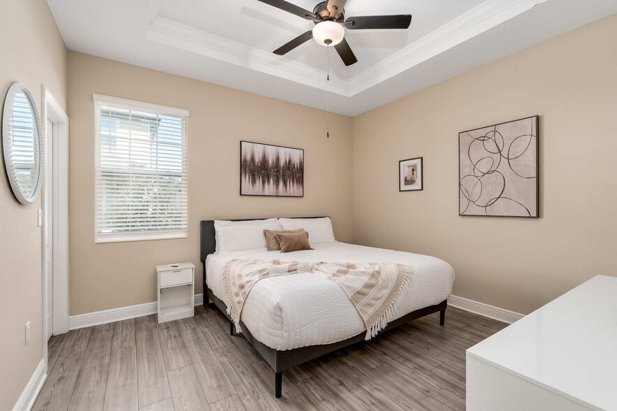 Building Photo - 7825 Somersworth Dr