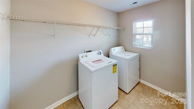 Building Photo - 8139 Deodora Cedar Ln