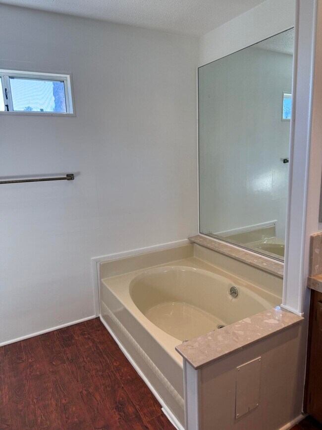 Building Photo - 74179 Mercury Cir W