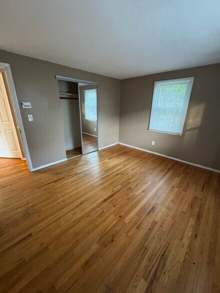 Building Photo - 22 Judith Ter