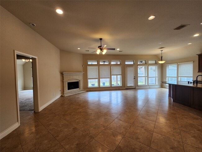 Building Photo - 27123 Bunker Bluff Ct