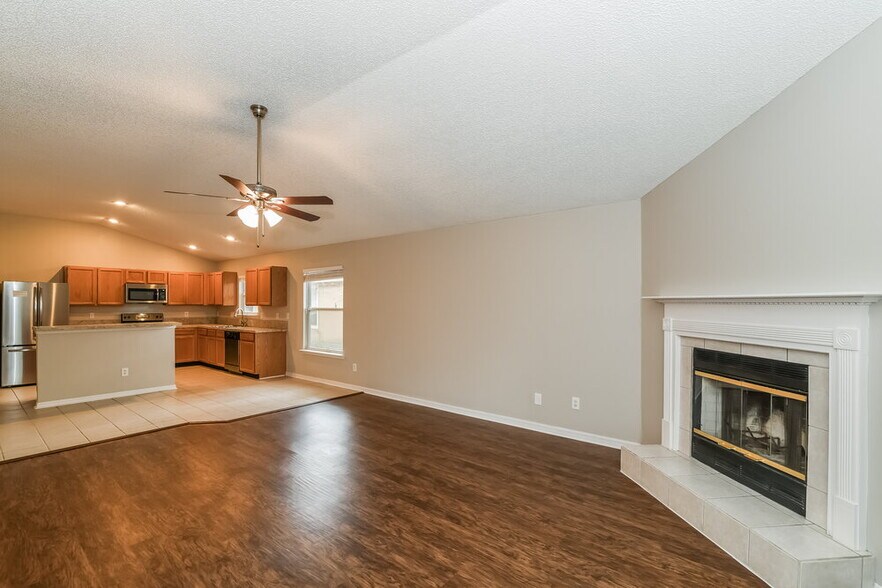 Building Photo - 295 Turtle Dove Dr