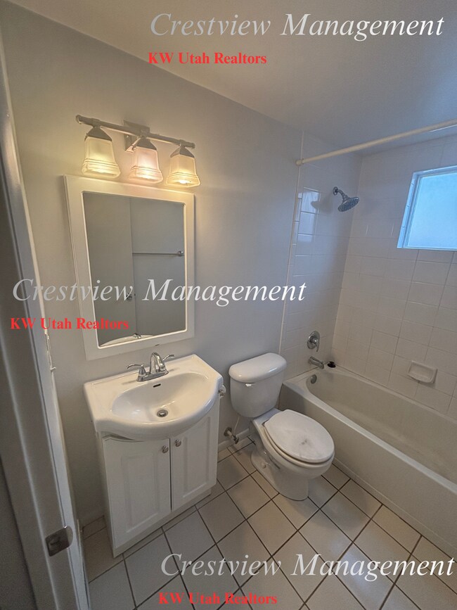 Building Photo - Marmalade Square