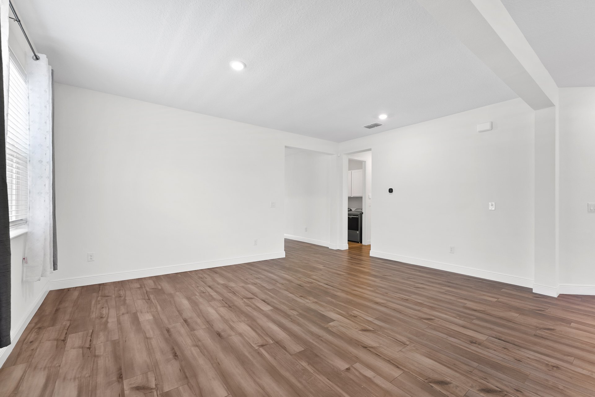 Building Photo - 7322 34th Ct E
