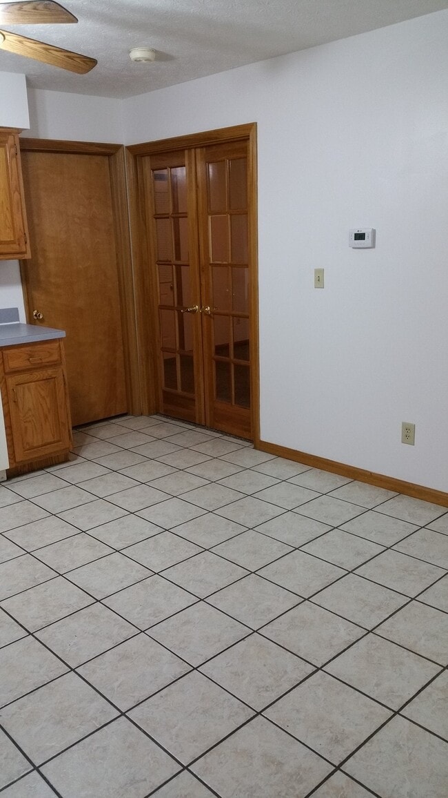 Building Photo - 2620 W Main St