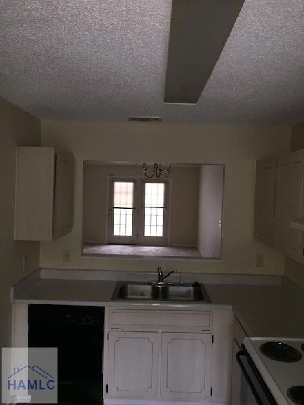 Building Photo - 204 Magnolia Plantation Ct