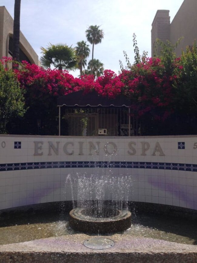 Building Photo - COMPLETELY UPDATED AND REMODELED ENCINO SP...