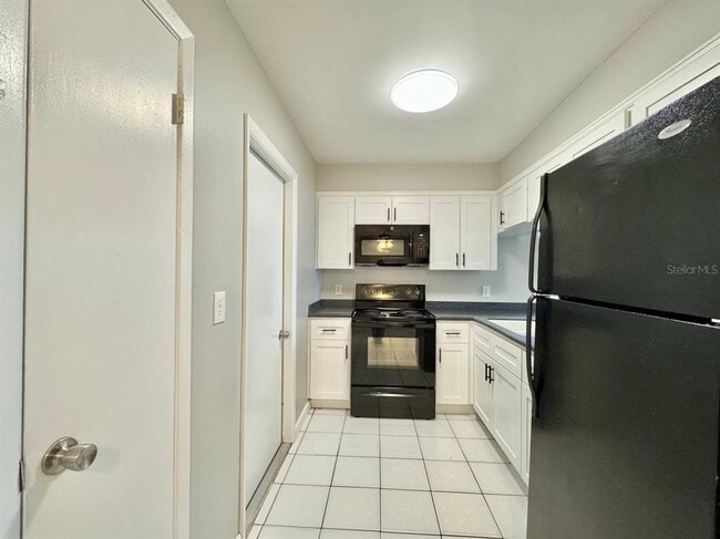 Building Photo - 4019 W Nassau St