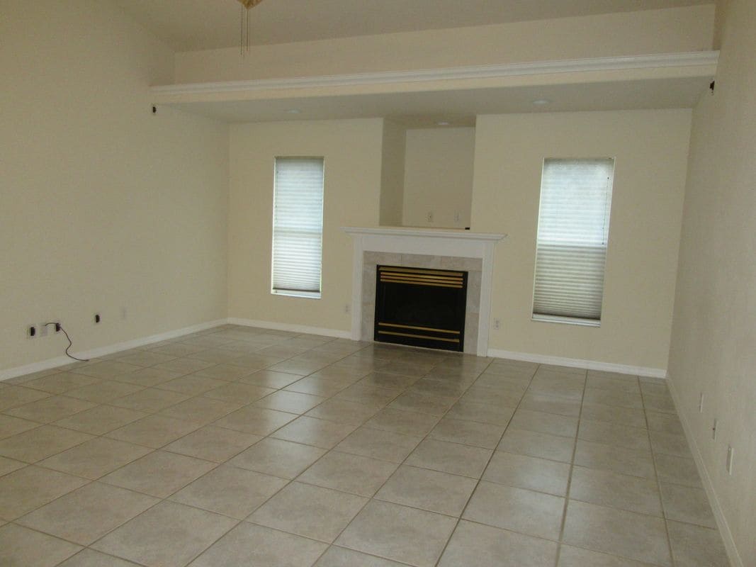 Building Photo - 1804 Abbeyridge Dr