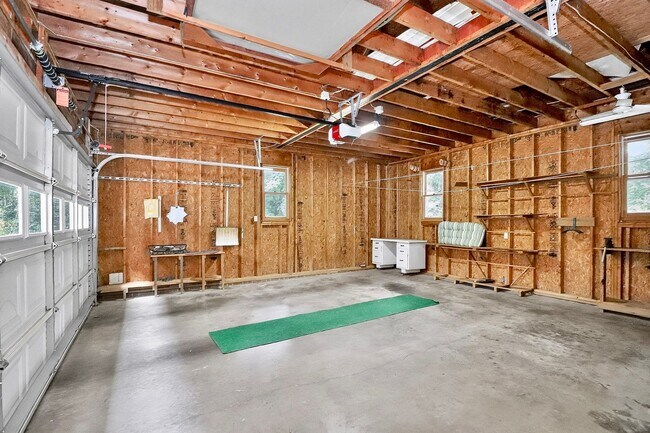 Building Photo - 151 Seagrove Ln