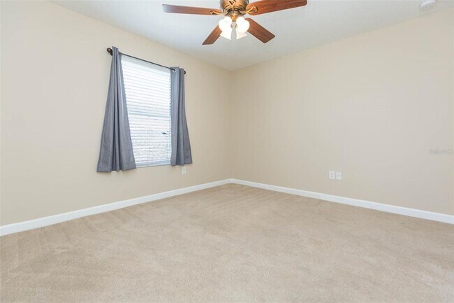 Building Photo - 20101 Oakflower Ave