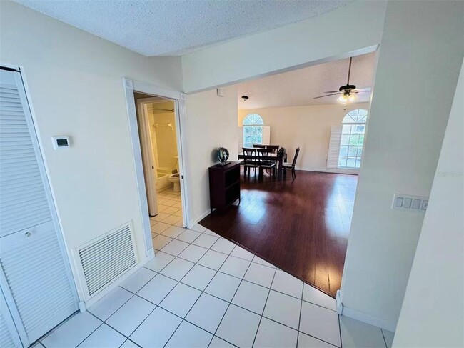 Building Photo - 3605 57th Ave Dr W