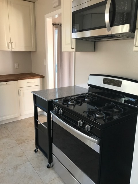 Building Photo - 1833 Nash Dr