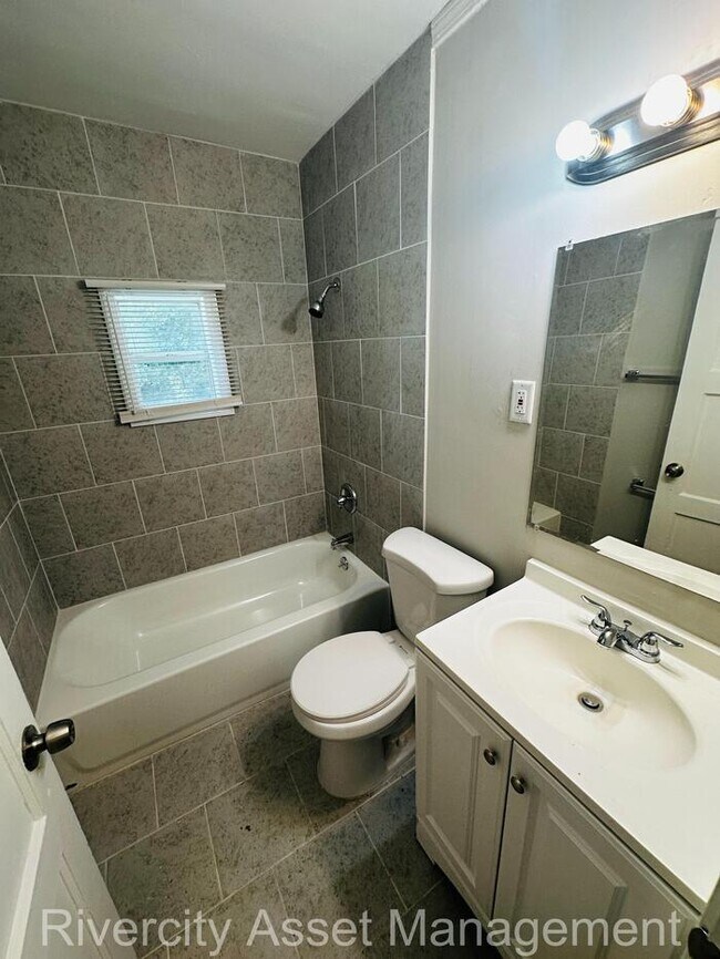Building Photo - BERCLAIR BEAUTY, SECTION 8 WELCOMED!!!!!