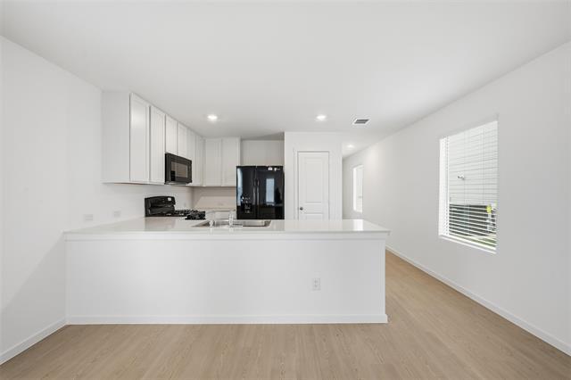 Building Photo - 4016 Belmont Dr