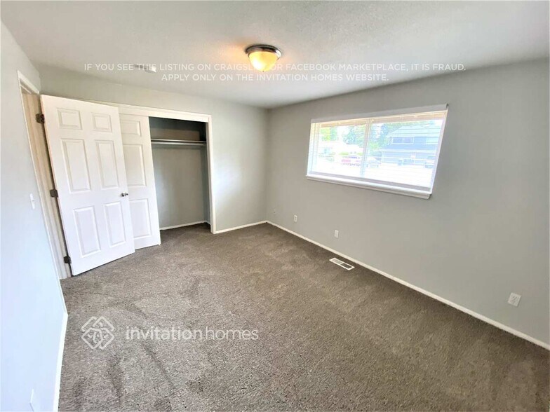 Building Photo - 9710 Patterson St S