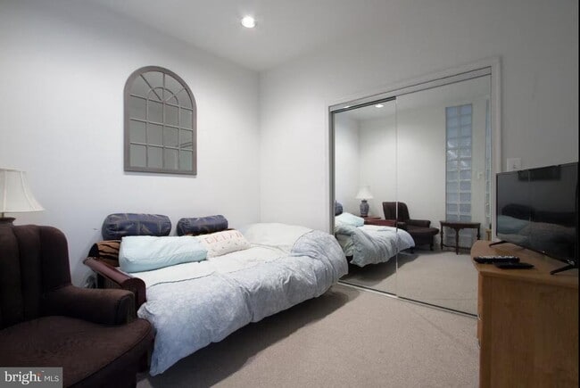 Building Photo - 2403 Shreve Hill Rd