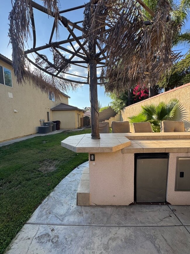 Building Photo - Welcome to Your New Home In Winchester