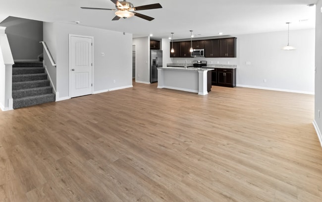 Building Photo - 248 Justify Ave