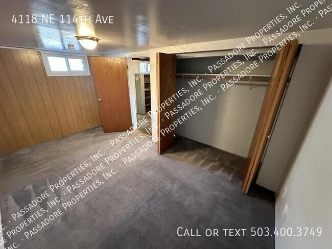 Building Photo - 4118 NE 114th Ave