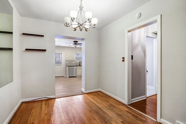 Building Photo - 3351 Clay St NE