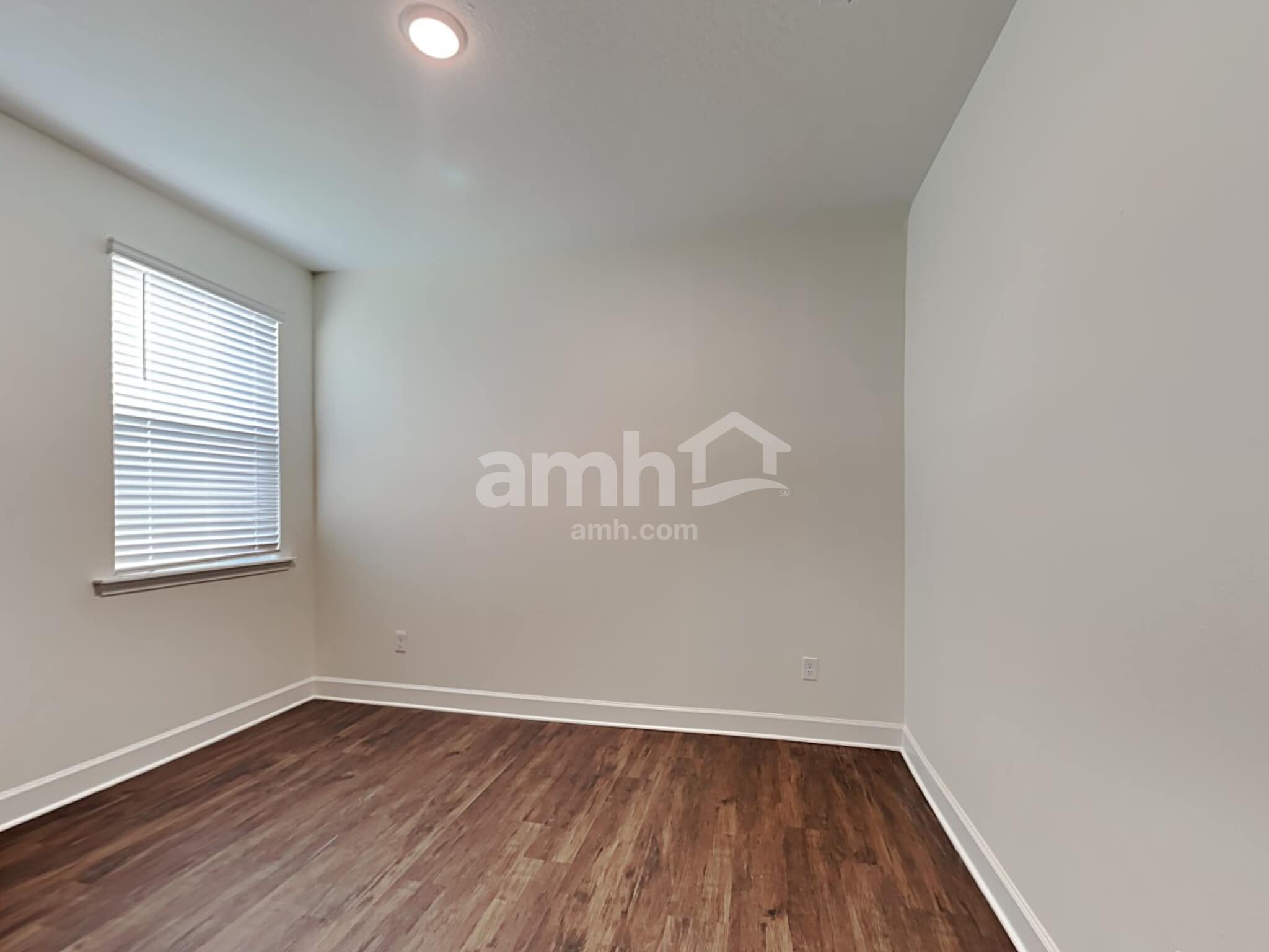 Building Photo - 12306 Paperbark Pl