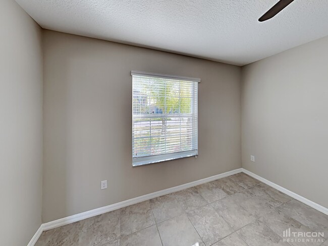 Building Photo - 6804 Trent Creek Dr