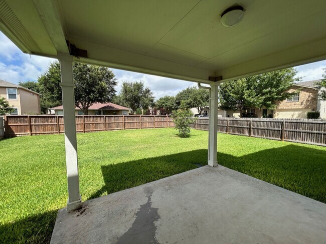 Building Photo - BEAUTIFUL 4 BR/2BTH HOUSE LOCATED IN CIBOLO AVAILABLE NOW!!