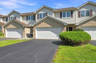 Building Photo - 306 E Conley Dr