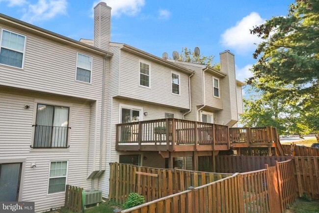 Building Photo - 14984 Cheyenne Way