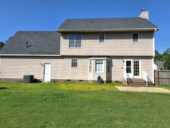 Building Photo - 7620 Hammersley Rd