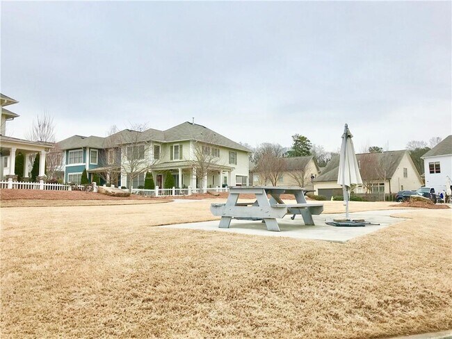 Building Photo - 1678 Carr Cir NW