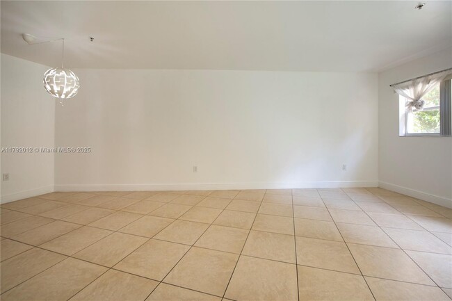 Building Photo - 4147 Stirling Rd
