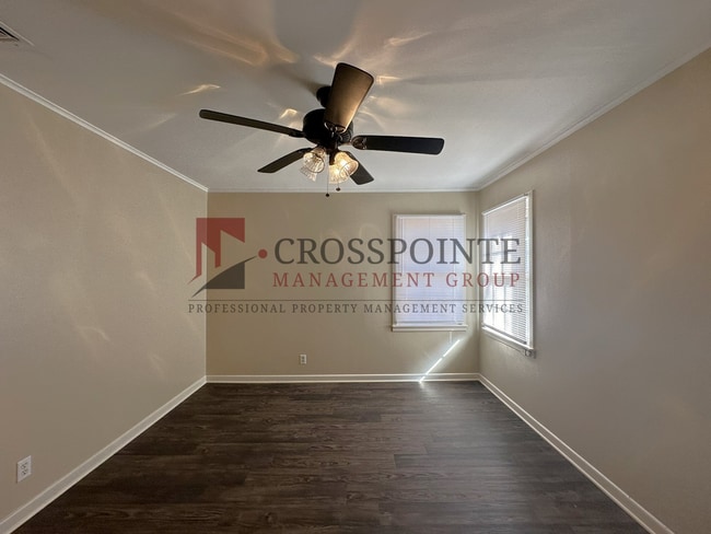Building Photo - Tour Today! Newly Updated 3 Bedroom 2 Bath...