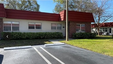 Building Photo - Move in Ready! Sunshine & Comfort in the Heart of St. Pete - 2bed|2bath
