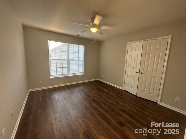 Building Photo - 8712 Fieldcroft Dr