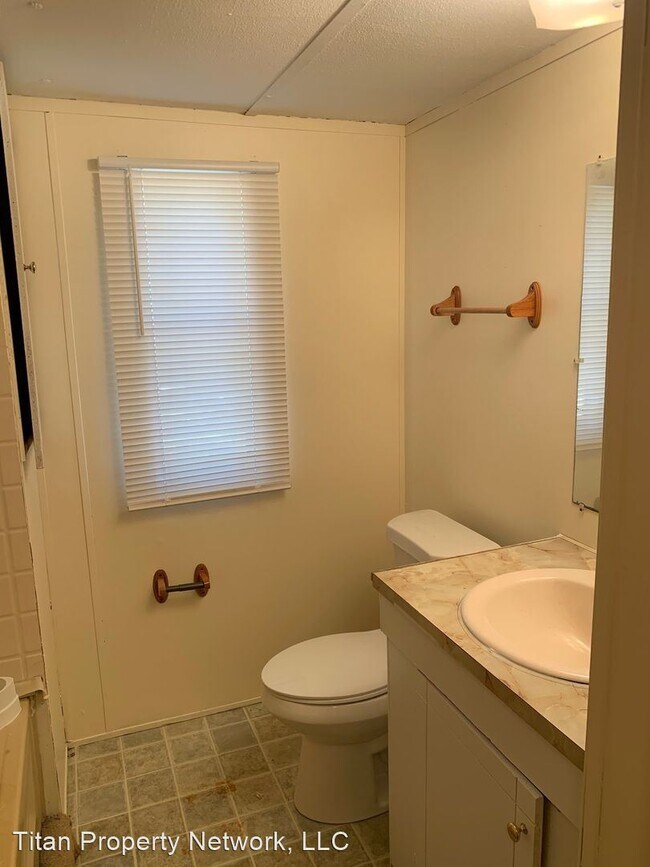 Building Photo - 2 br, 1 bath House - 11 Peaceful Pines