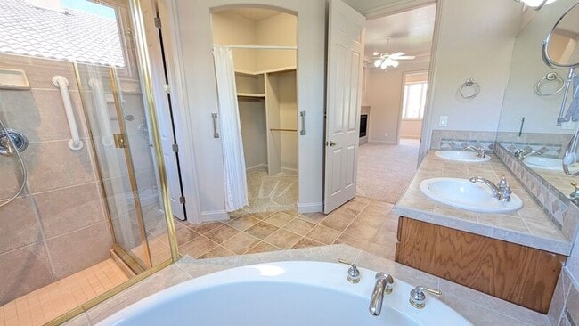 Building Photo - 2795 Stonewall Heights