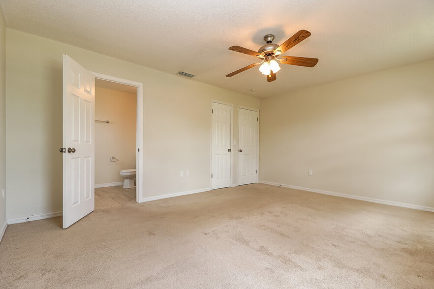 Building Photo - 9143 Hawkins Ct