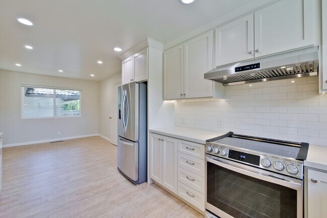 Building Photo - Gorgeous Newly Remodeled Saratoga Golden T...