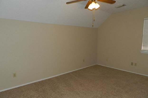 Building Photo - 2119 Landcircle Ct