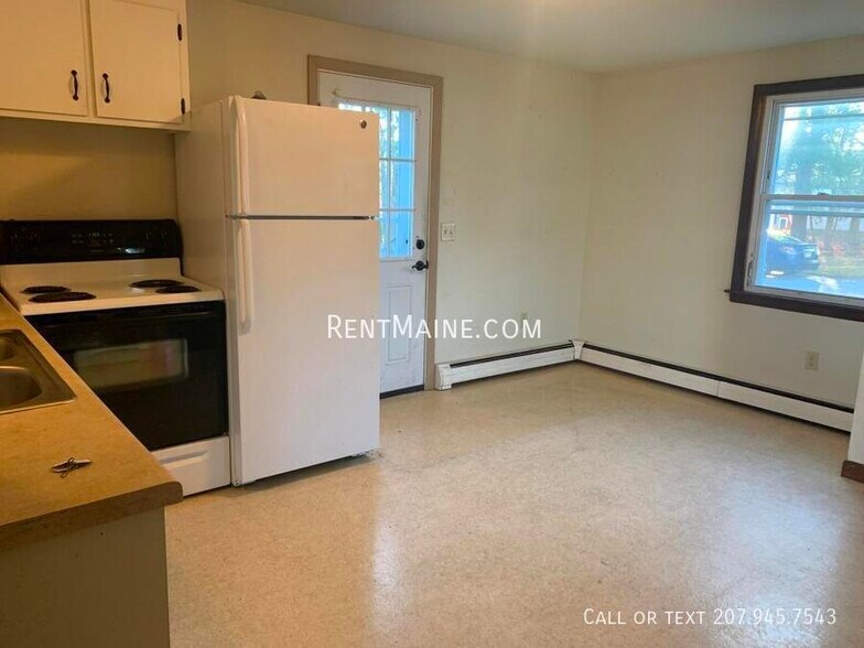 Building Photo - 31 Yale St