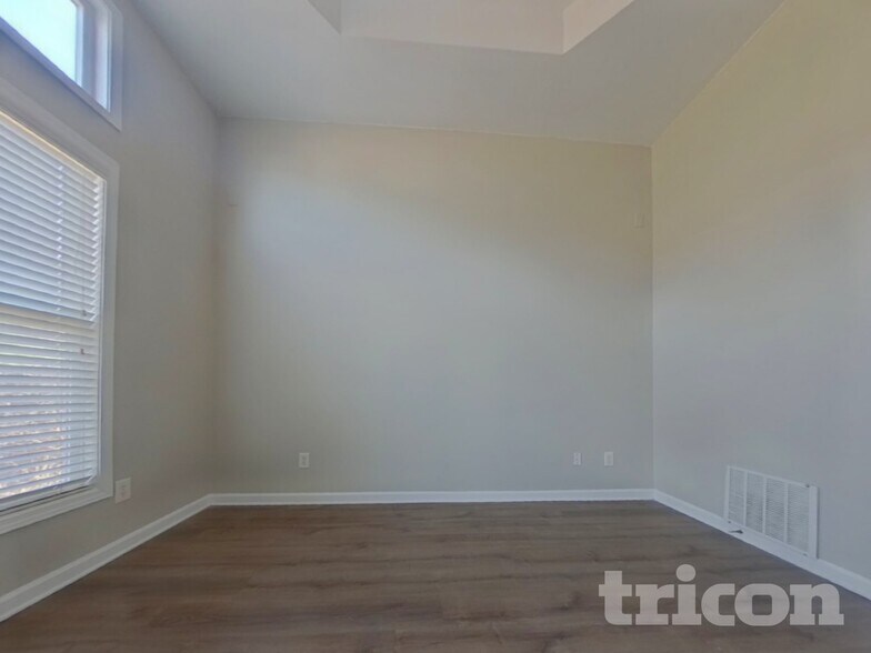 Building Photo - 3427 Harvest Ridge Ln NE